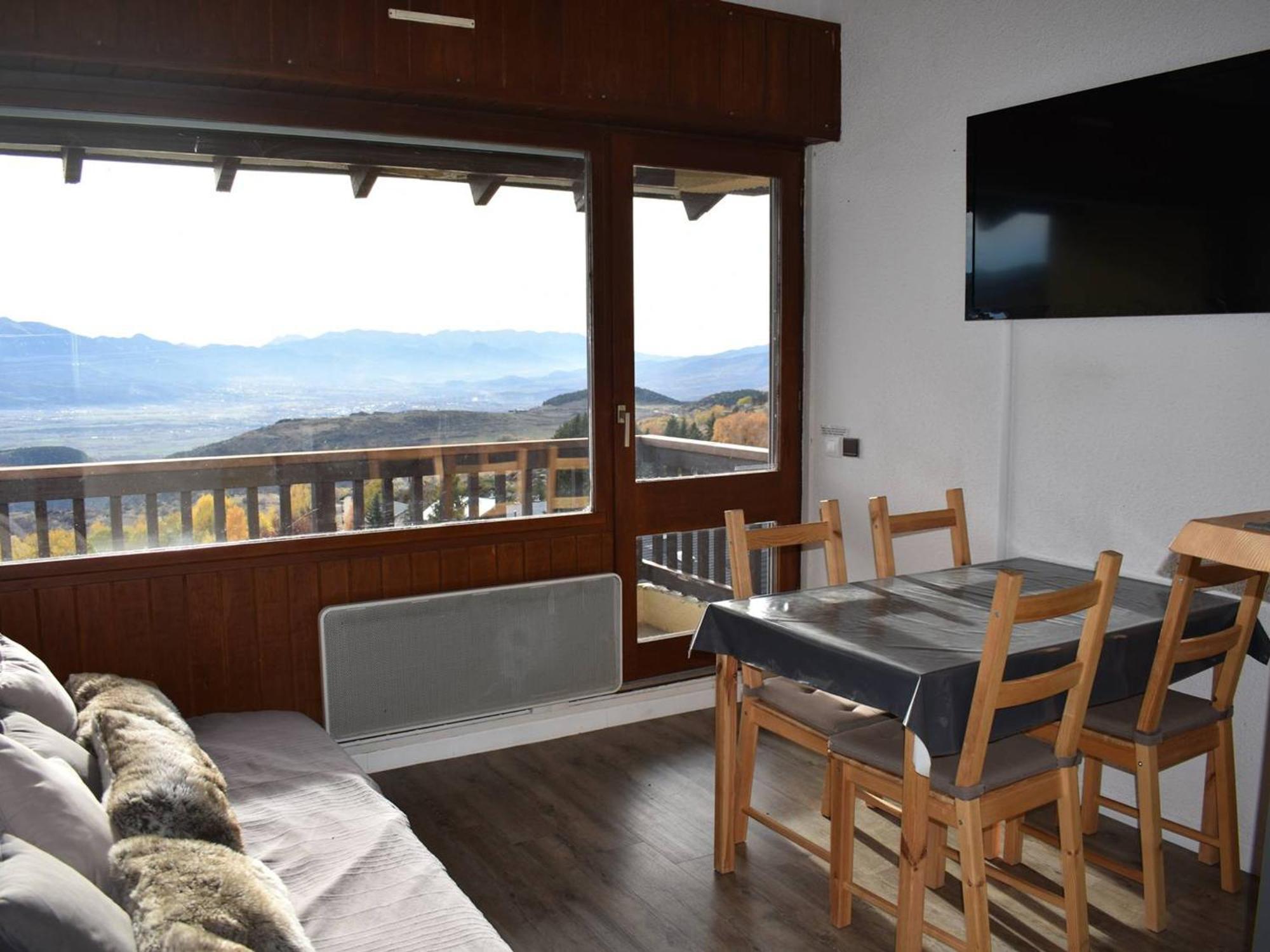 2 Pieces Cabine, Balcon Sud, Parking, Proche Centre-Ville A Font-Romeu - Fr-1-580-11 Exteriör bild